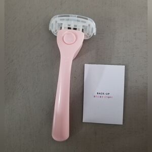 Billie Razor with Magnetic Holder